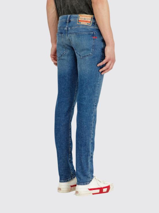 26FW 디젤 2019 D-스트럭트 슬림 진 A035620HDBK 01 Blue - DIESEL