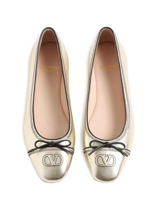 26FW 발렌티노 가라바니 플랫 슈즈 WS0QA8TMEZMAPLATINONERO METALLIC - VALENTINO GARAVANI