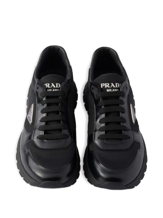 26FW 프라다 프랙스 2.0 스웨이드 시어링 로우탑 스니커즈 2EE443FG0003LF5F0002 BLACK - PRADA