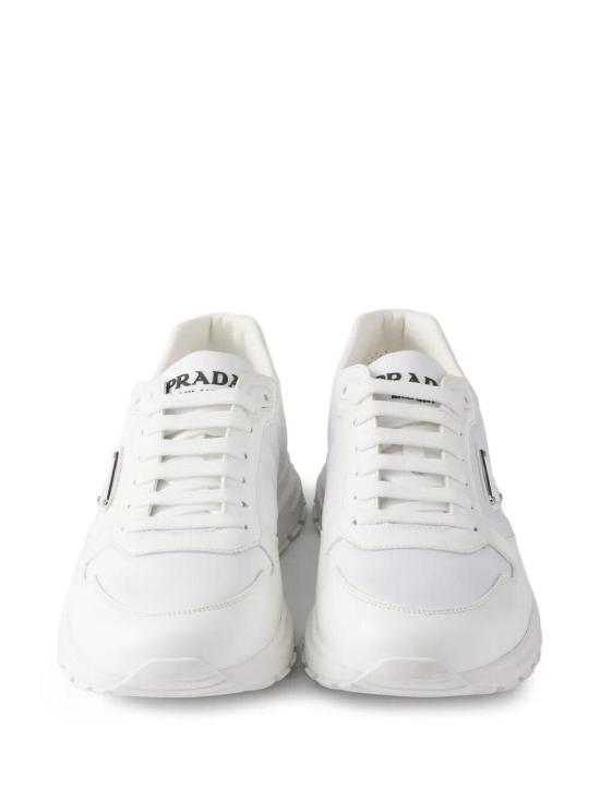 26FW 프라다 프랙스 2.0 스웨이드 시어링 로우탑 스니커즈 2EE443FG0003LF5F0009 WHITE - PRADA
