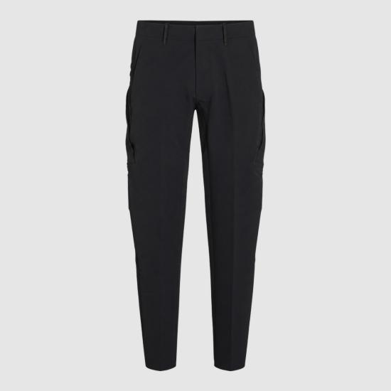 26FW 아크테릭스 스트레이트 팬츠 X000010945 BLACK