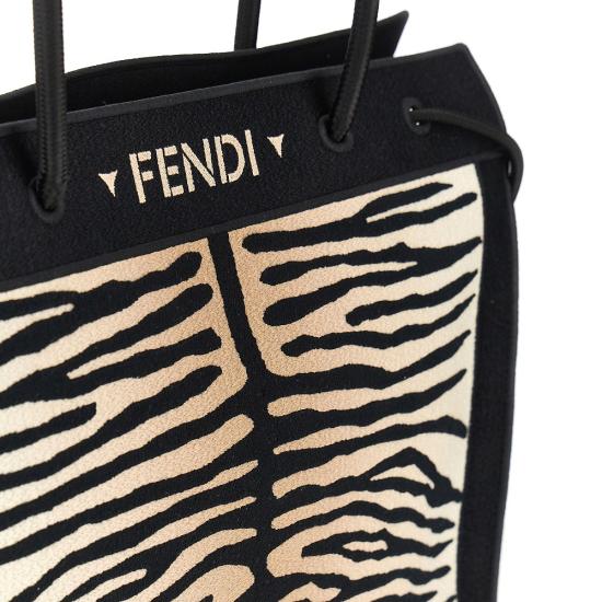 26FW 펜디 토트백 8BH379B1FG Black - FENDI
