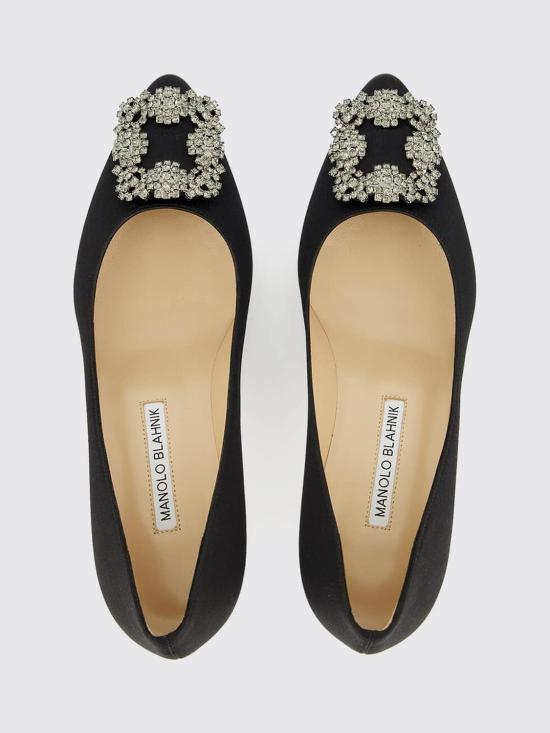 26FW 마놀로 블라닉 한기시 50 사틴 쥬얼 버클 펌프스 9XX06610041 0015 Black - MANOLO BLAHNIK