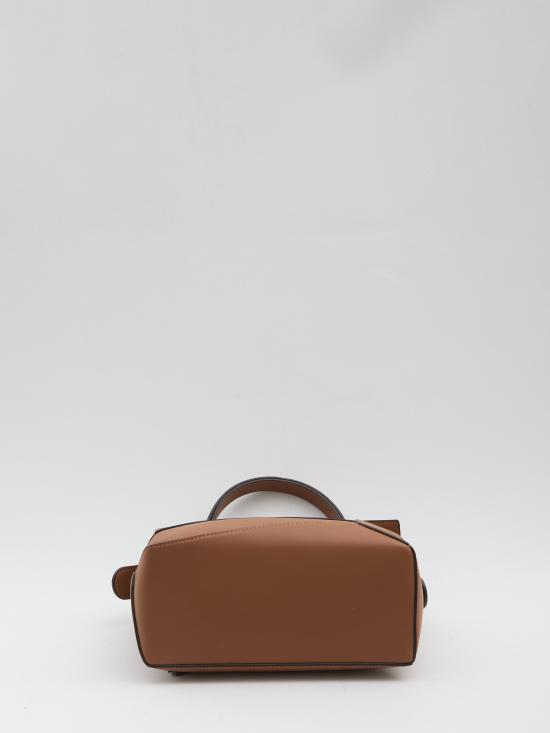 26FW 로에베 클래식 카프스킨 스몰 퍼즐 엣지백 A510P60XAC BROWN - LOEWE