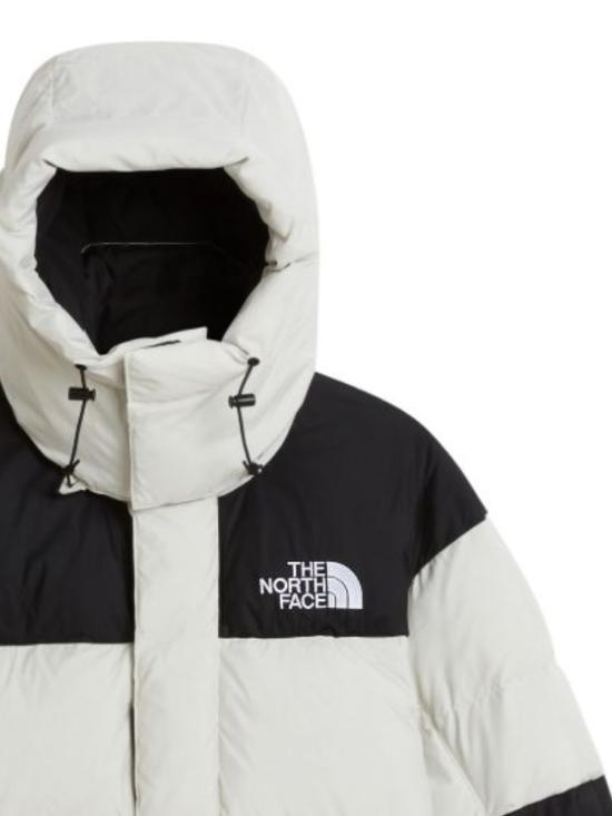 26FW 노스페이스 히말라얀 발토로 자켓 NF0A832G QQ8 BLACK WHITE - NORTH FACE