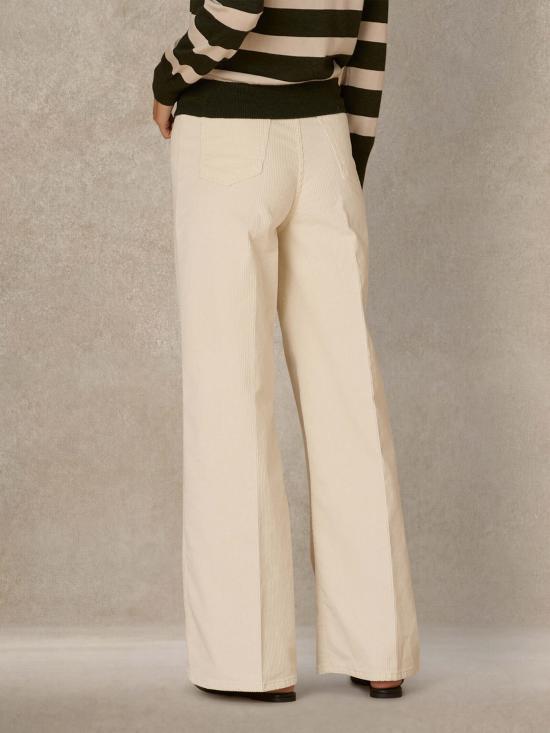 26FW 크루나 스트레이트 팬츠 TAYLOR2702 102 WHITE - CRUNA