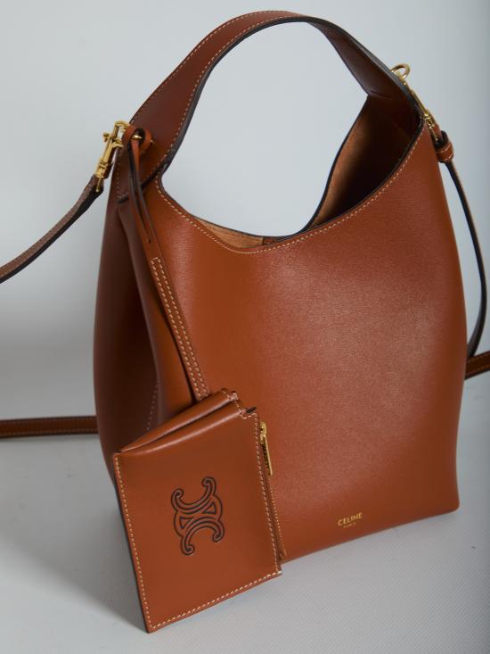 26FW 셀린느 몰 호보 백 L10133Q71 04LU BROWN - CELINE