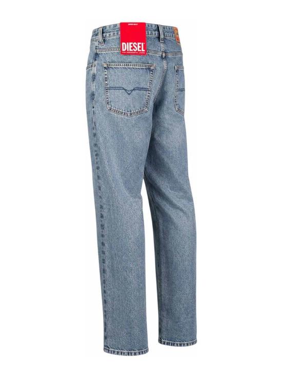 26FW 디젤 스트레이트 팬츠 A128220HDBA01 LIGHT BLUE - DIESEL