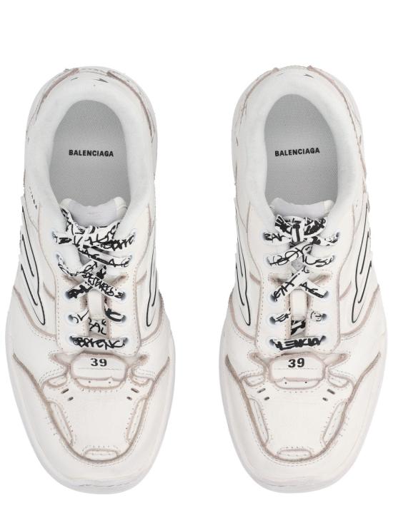 25FW 발렌시아가 햄튼스 미디움 원 아웃 스니커즈 841763 WCURS9000 WHITE - BALENCIAGA