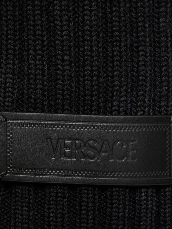 10117901A08069 1B000 Black