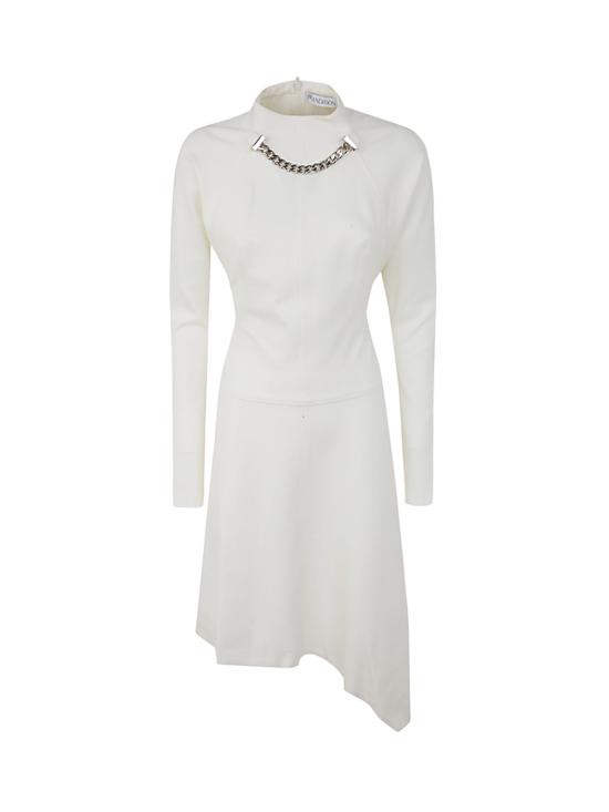 DR0293 PG0810 001 WHITE