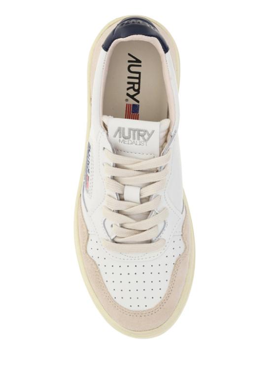 26FW 오트리 메달리스트 로우 레더 스니커즈 AULWLS28 WHTBLUE WHITE - AUTRY