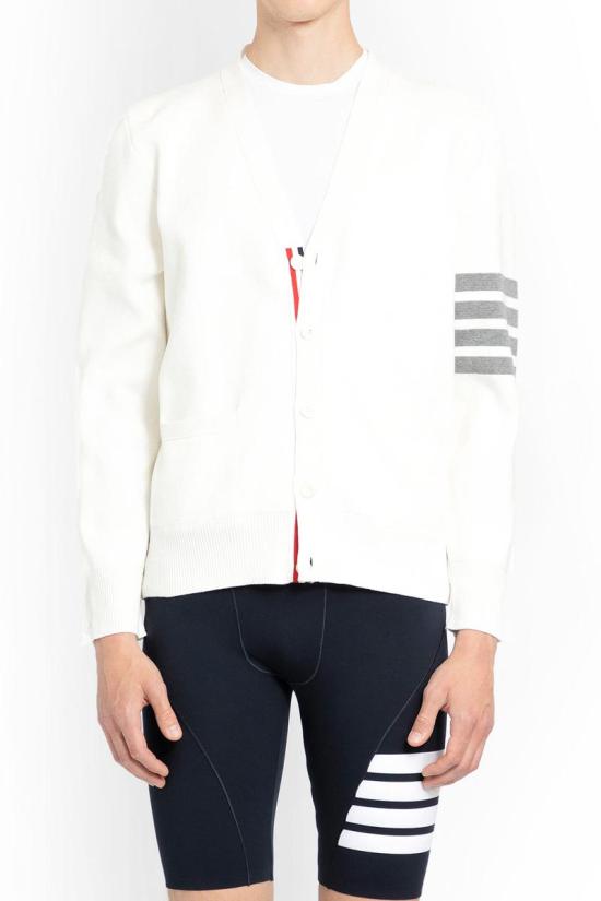 26SS 톰브라운 코튼 밀라노 스티치 4바 V넥 가디건 MKC171A00219 100 WHITE