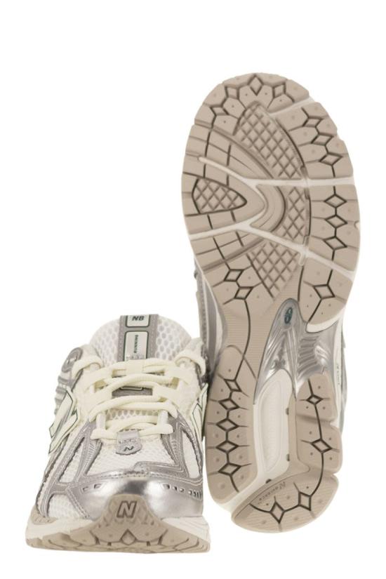  뉴발란스 1906 스니커즈 M1906R EE WHITE SILVER - NEW BALANCE