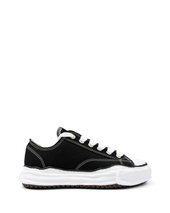 26SS 메종 미하라 야스히로 피터슨 OG 솔 캔버스 로우 A01FW702 BLACK