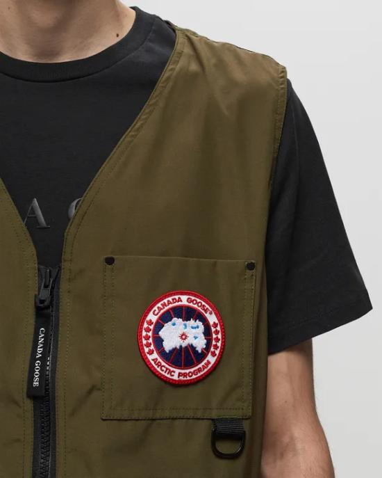  캐나다구스 베스트 2449M Military green - CANADA GOOSE