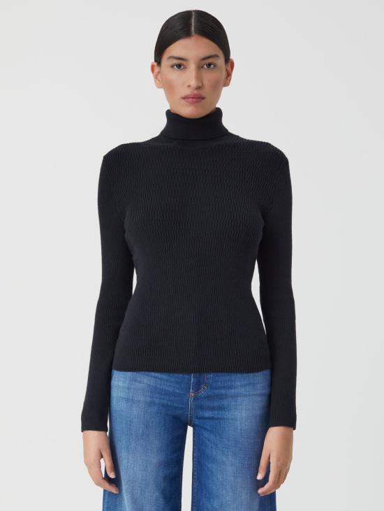  클로즈드 터틀넥 Magl INV 2023 11949