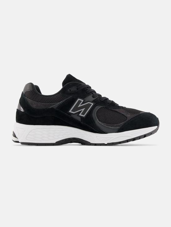  뉴발란스 2002R 스니커즈 M2002RBK - NEW BALANCE