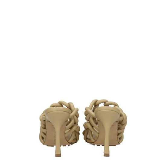 25SS 보테가베네타 샌들 716242V2O202624 - BOTTEGA VENETA