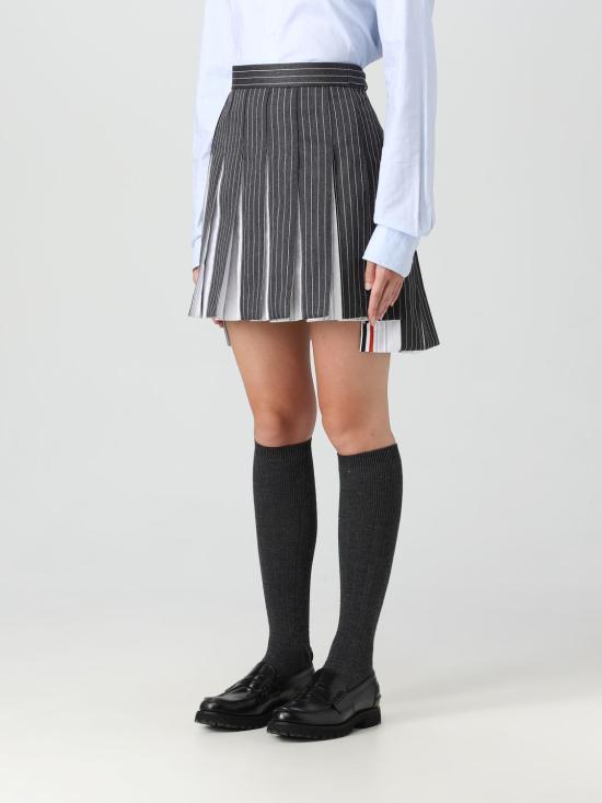 25FW 톰브라운 숏 스커트 FGC724AF0330 035 Grey - THOM BROWNE