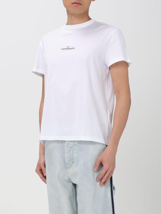 25FW 마르지엘라 디스토티드 로고 티셔츠 S30GC0701S22816 994 White - MAISON MARGIELA