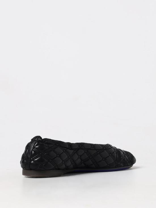 24FW 버버리 플랫 슈즈 8080383 Black - BURBERRY