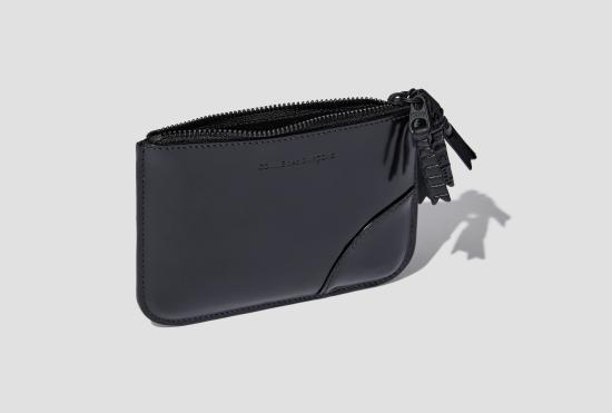  꼼데가르송 클래식 레더 라인 파우치 SA8100ZM 1 - COMME DES GARCONS