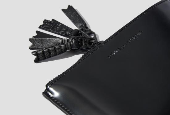  꼼데가르송 클래식 레더 라인 파우치 SA8100ZM 1 - COMME DES GARCONS