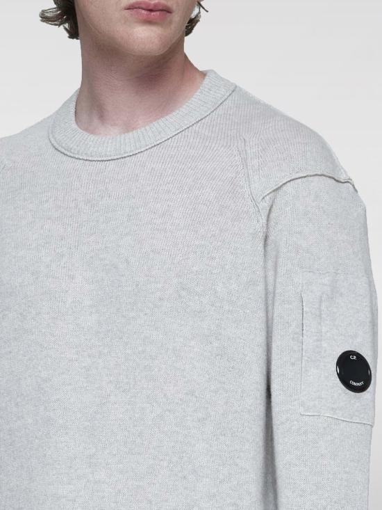 24FW 씨피 컴퍼니 스웨터 17CMKN047A110149A M13 White - C.P. COMPANY