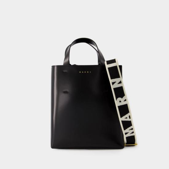  마르니 토트백 RNI020306 Black