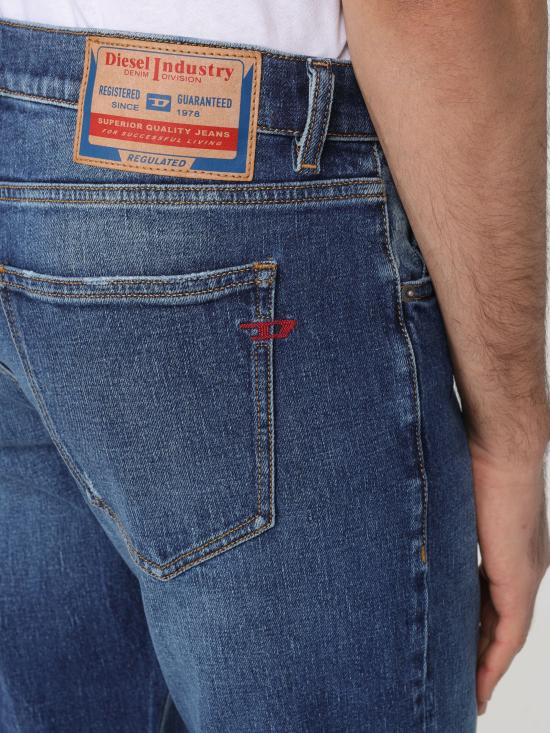  디젤 데님 스트레이트 팬츠 A03558007T3 01 - DIESEL