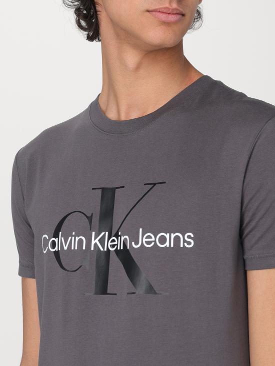  캘빈클라인 반팔 티셔츠 J30J320806 PSM grigio scuro - CALVIN KLEIN