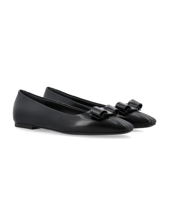 24FW 살바토레 페라가모 스니커즈 01G355775926 NERO - SALVATORE FERRAGAMO
