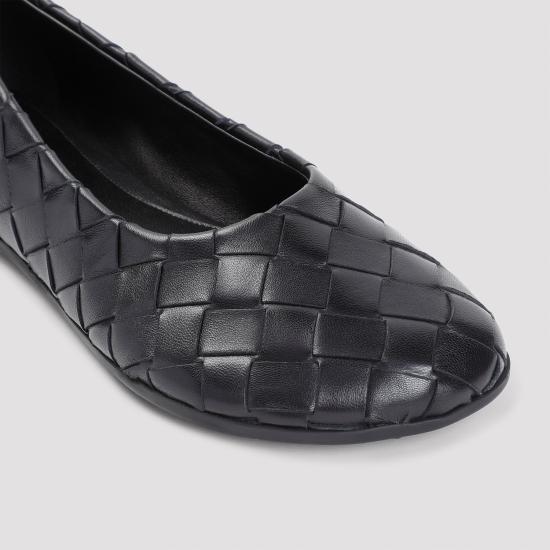 25SS 보테가베네타 플랫 슈즈 806850V2ED0 1000 BLACK - BOTTEGA VENETA