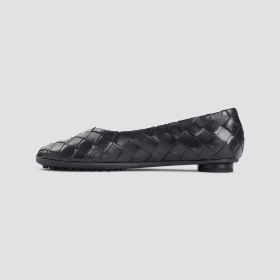 25SS 보테가베네타 플랫 슈즈 806850V2ED0 1000 BLACK - BOTTEGA VENETA