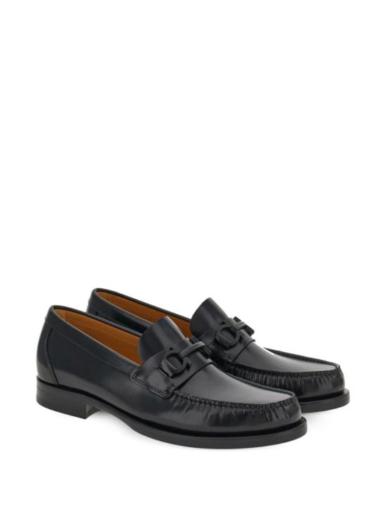  살바토레 페라가모 간치니 오너먼트 모카신 762689 021606NERO NEW BISCOTTO - SALVATORE FERRAGAMO