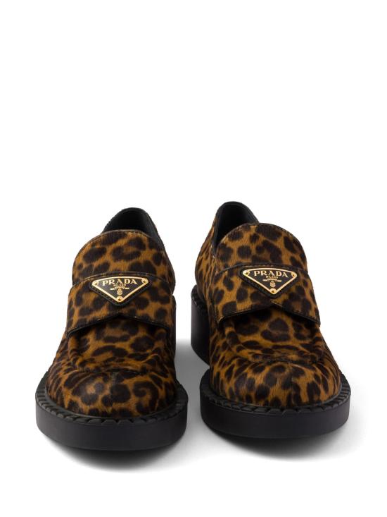26SS 프라다 초콜릿 브러쉬드 레더 로퍼 1D246MFDG50XRY F0151 MIELE - PRADA