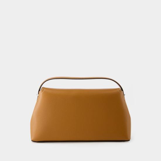  토템 T락 탑 핸들 백 234WLGBG427LE0030105 BROWN - TOTEME