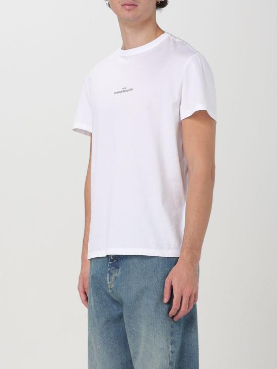 25FW 마르지엘라 디스토티드 로고 티셔츠 S30GC0701S22816 994 White - MAISON MARGIELA