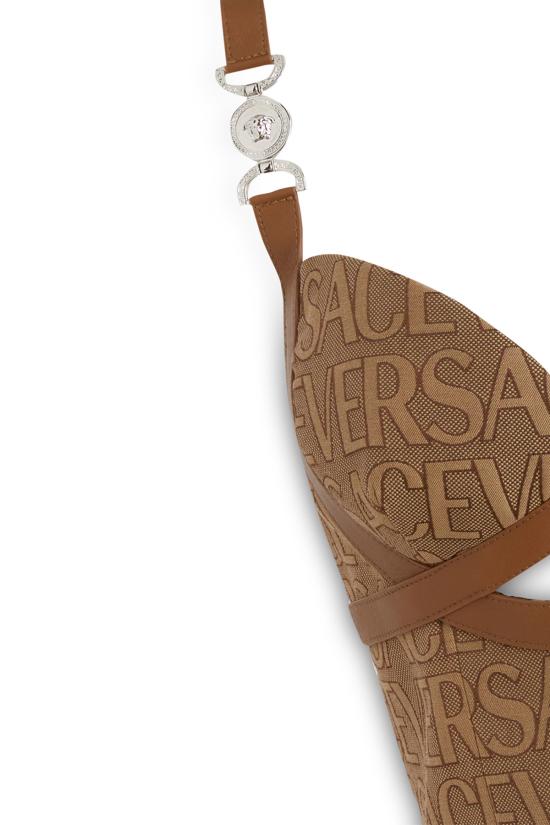  베르사체 민소매 티셔츠 10109251A03315 2N740 - VERSACE