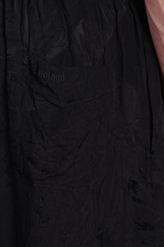 24FW 발렌시아가 숏팬츠 406049 785087TQN11 Black - BALENCIAGA