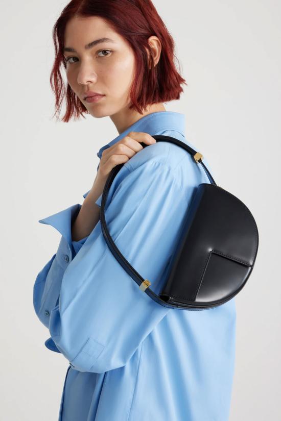  파투 숄더백 BA0245032 999B Black - PATOU