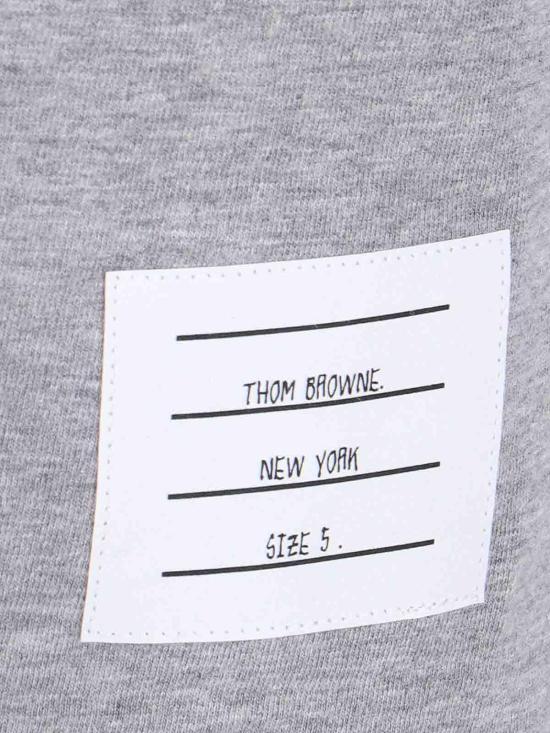 26SS 톰브라운 저지 릴렉스드 사이드 슬릿 티 MJS067A00042055 Grey - THOM BROWNE