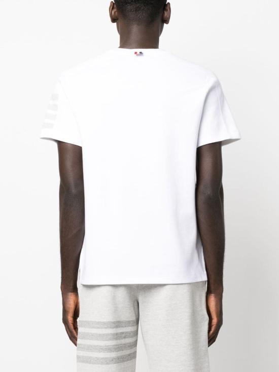 26FW 톰브라운 코튼 4바 숏 슬리브 티 MJS246A07323 100 - THOM BROWNE