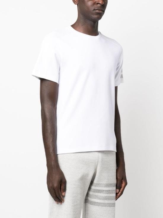 26FW 톰브라운 코튼 4바 숏 슬리브 티 MJS246A07323 100 - THOM BROWNE