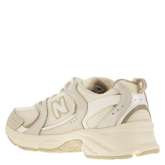 26SS 뉴발란스 530 스니커즈 MR530 BEIGE - NEW BALANCE