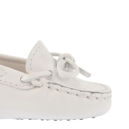  [키즈] 토즈 모카신 UXB00G00050JUS WHITE - TODS