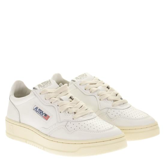  오트리 메달리스트 로우 스니커즈 AULW WHITE - AUTRY