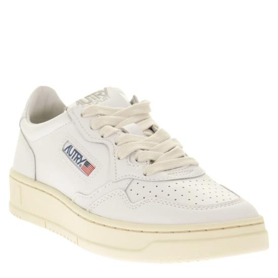  오트리 메달리스트 로우 스니커즈 AULW WHITE - AUTRY