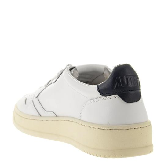  오트리 메달리스트 로우 스니커즈 AULM WHITE BLUE - AUTRY